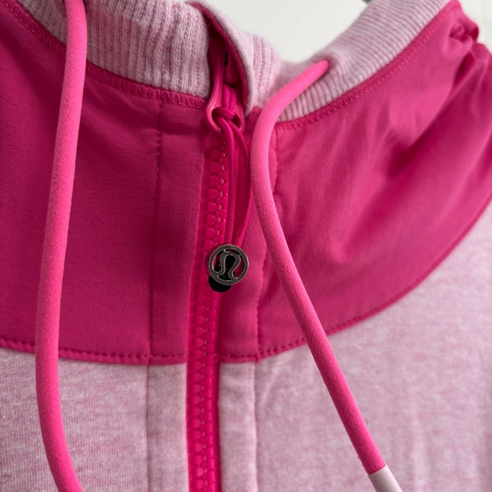 Lululemon Pink Two tone Jacket Fits Like Medium/Large Voyage Hair Tie - Picture 6 of 9